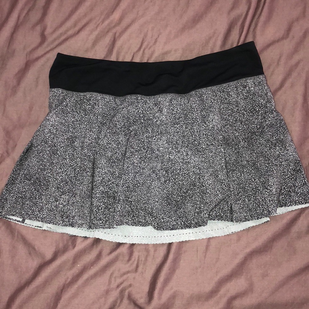 Lululmeon patterned skirt